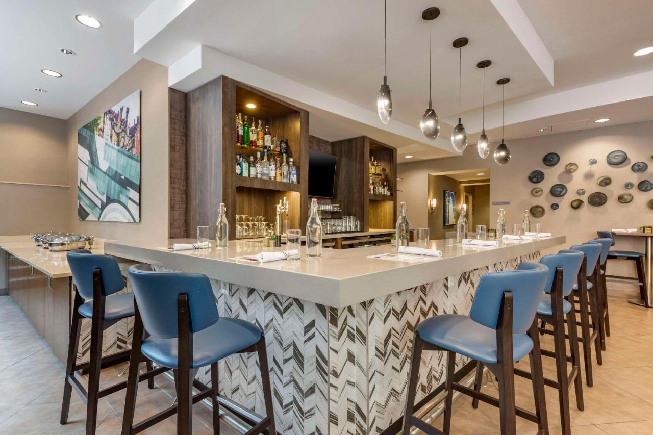 Cambria Hotel Rockville Eksteriør bilde