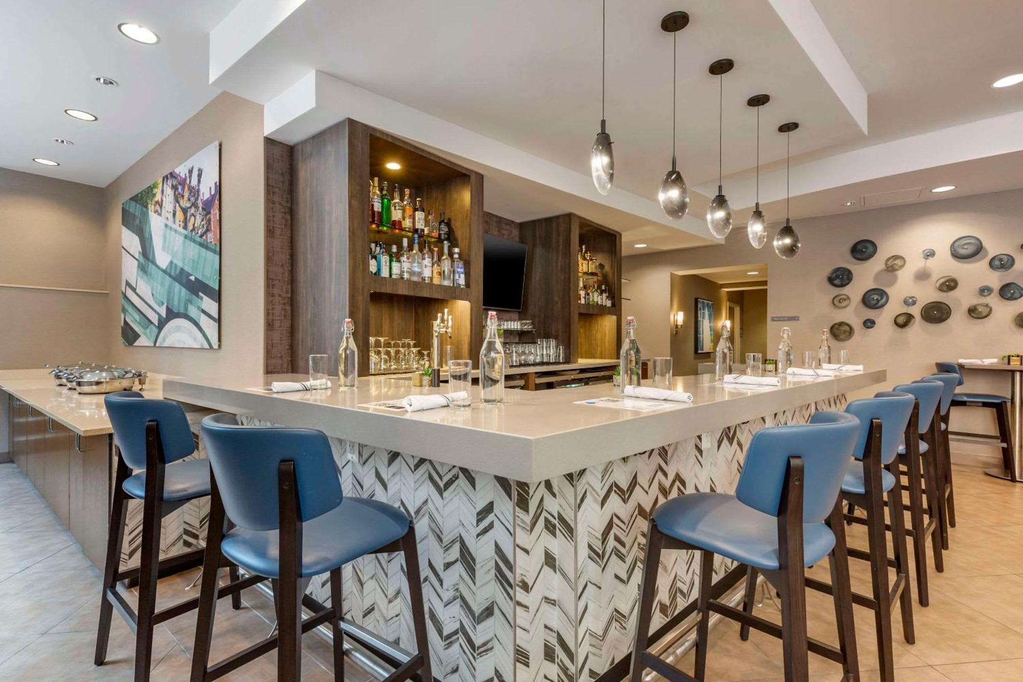 Cambria Hotel Rockville Eksteriør bilde